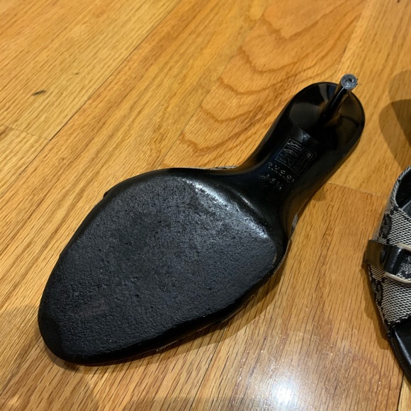 Shoes - Picture 6 of 6